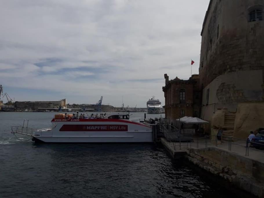 Valletta Apartment With Harbour Veiw Exterior photo